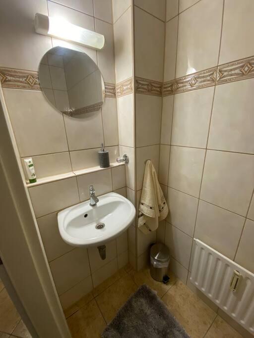 Augsburger Wohnung In Klinikum-Naehe Buitenkant foto