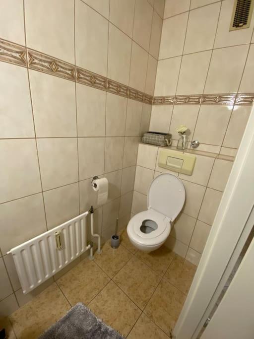 Augsburger Wohnung In Klinikum-Naehe Buitenkant foto