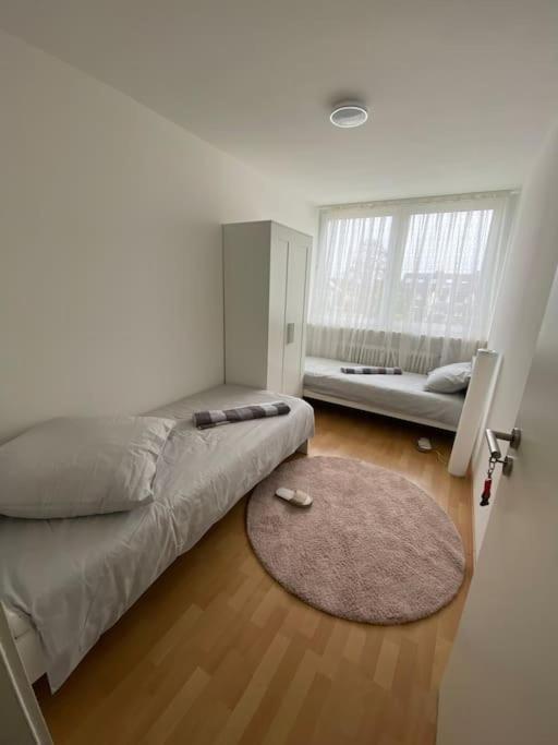 Augsburger Wohnung In Klinikum-Naehe Buitenkant foto